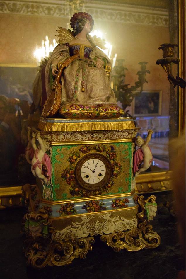 napolipalazzoreale orologiomariastuarda